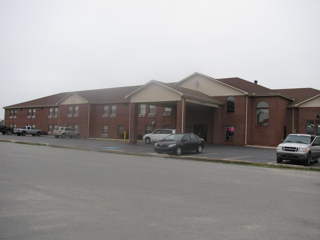 Best Western Plus Lonoke Hotel Exterior photo